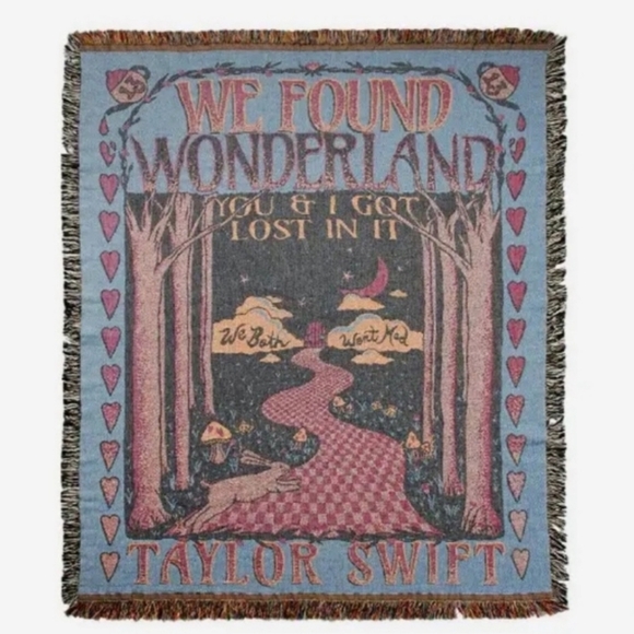 🐇 Taylor Swift Wonderland 1989 Blanket Throw - Picture 2 of 5